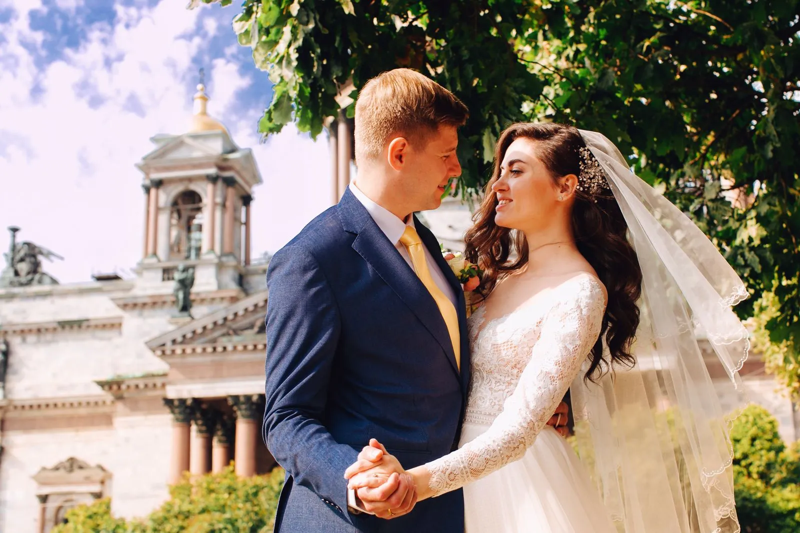 How to Plan a Wedding in an Industrial Loft